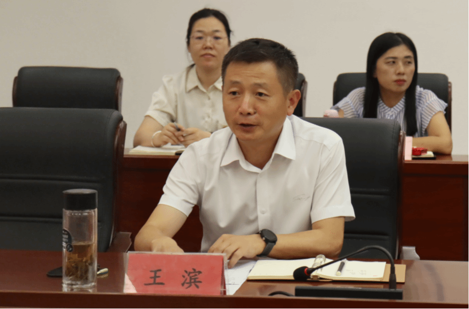 我校召开“感恩母校，寄语青春”2025届毕业生代表座谈会
